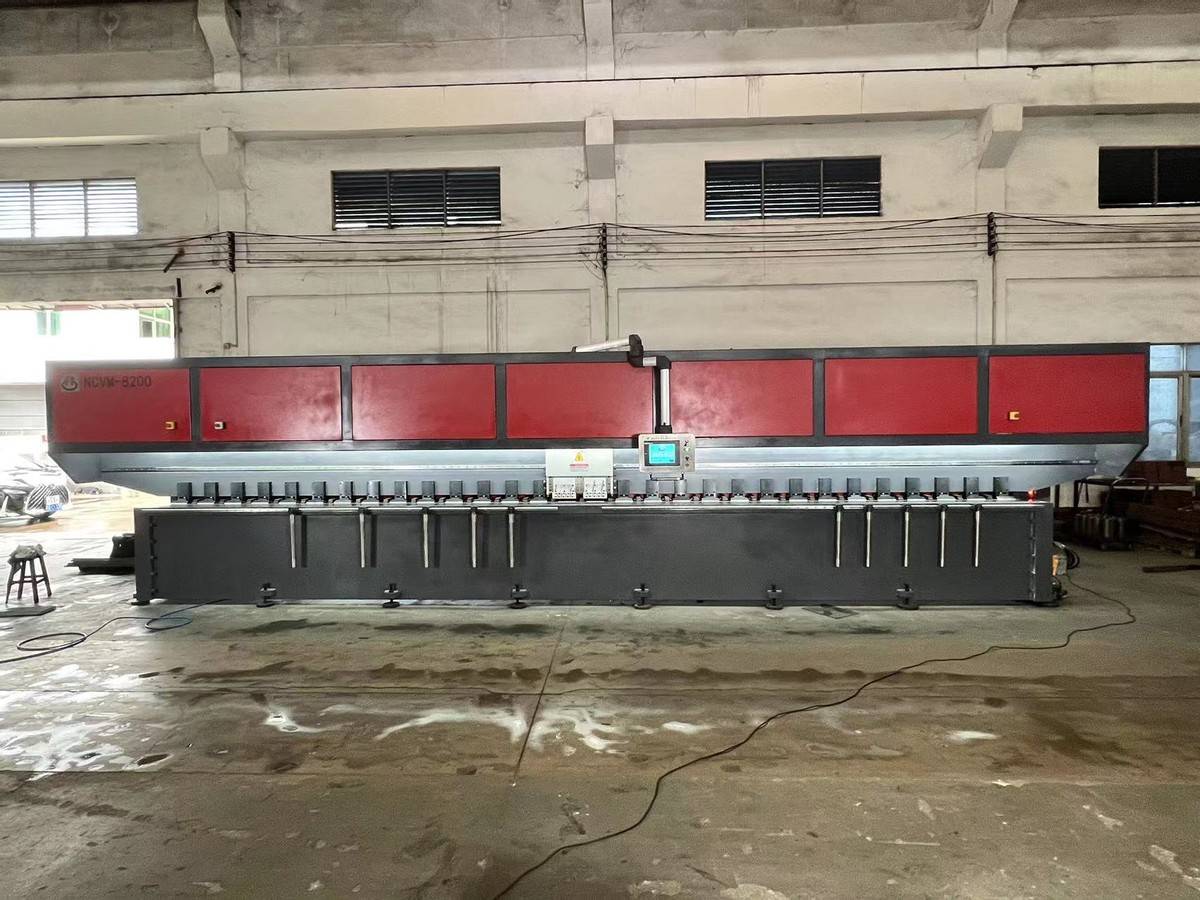 豐科機(jī)械復(fù)合式雙刀頭刨槽機(jī)：雙刀頭設(shè)計(jì)，24H高效穩(wěn)定作業(yè) ? 